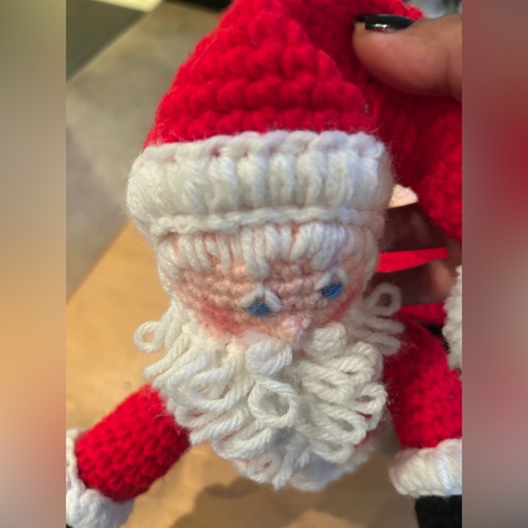 Vintage 3pc Santa and Mrs Claus and elf’s Dolls Handmade Crochet Christmas Decor - Picture 8 of 14